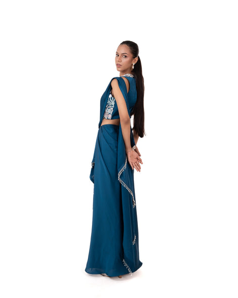 Sitara dusk set