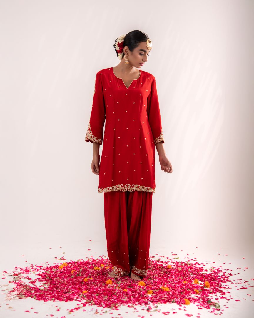 Laal meher